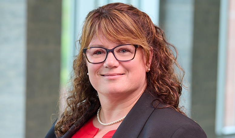 Tina Brown Headshot